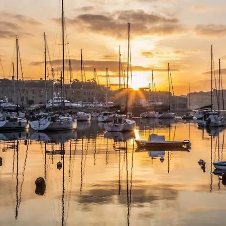 A Lovely 3 Bedroom, 3 Baths In The Centre Of By 360 Estates *