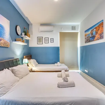 A Lovely 3 Bedroom, 3 Baths In The Centre Of By 360 Estates