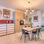 Apartment A Lovely 3 Bedroom, 3 Baths In The Centre Of By 360 Estates