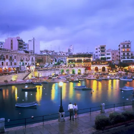 A Lovely 3 Bedroom, 3 Baths In The Centre Of By 360 Estates شقة Gzira