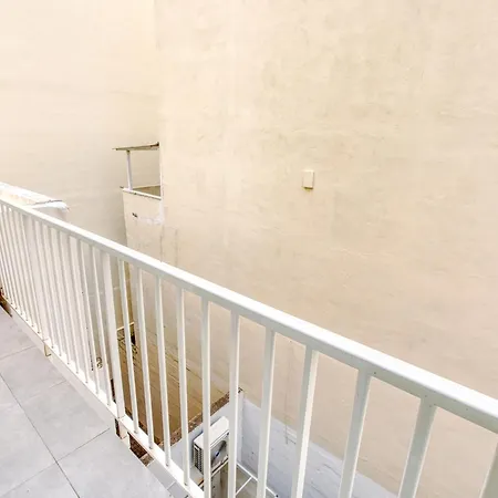 Apartament A Lovely 3 Bedroom, 3 Baths In The Centre Of By 360 Estates Gzira