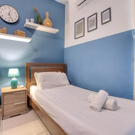 A Lovely 3 Bedroom, 3 Baths In The Centre Of By 360 Estates